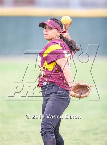 Thumbnail 1 in Sahuaro @ Tolleson photogallery.