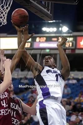 Thumbnail 2 in Laguna Creek vs Franklin (D1 Sec. Final)#1 photogallery.
