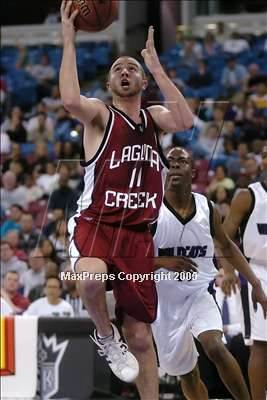 Thumbnail 2 in Laguna Creek vs Franklin (D1 Sec. Final)#1 photogallery.