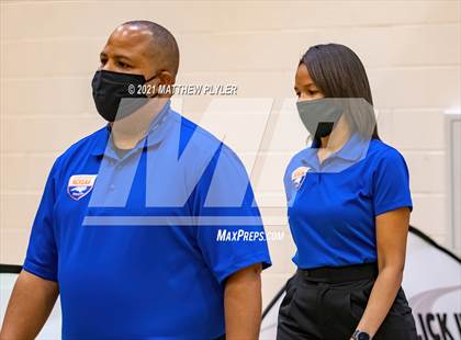 Thumbnail 2 in Mountain Island Charter vs East Wake Academy  (NCHSAA 1A Finals) (2 of 2 - pre-game, post-game, and awards) photogallery.