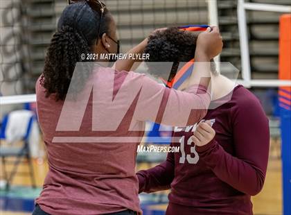 Thumbnail 2 in Mountain Island Charter vs East Wake Academy  (NCHSAA 1A Finals) (2 of 2 - pre-game, post-game, and awards) photogallery.