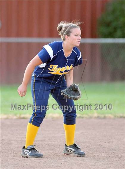 Thumbnail 3 in Inderkum vs. Rodriguez (CIF SJS D3 Playoffs) photogallery.