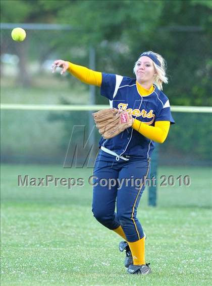 Thumbnail 1 in Inderkum vs. Rodriguez (CIF SJS D3 Playoffs) photogallery.
