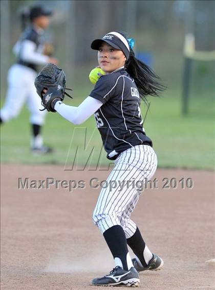 Thumbnail 2 in Inderkum vs. Rodriguez (CIF SJS D3 Playoffs) photogallery.