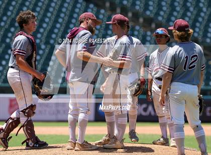 Thumbnail 3 in Hawley vs. Collinsville (UIL 2A Baseball Final) photogallery.