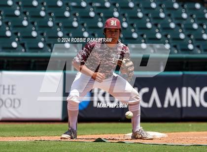 Thumbnail 1 in Hawley vs. Collinsville (UIL 2A Baseball Final) photogallery.