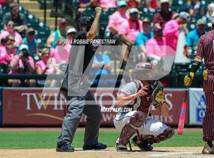 Thumbnail 1 in Hawley vs. Collinsville (UIL 2A Baseball Final) photogallery.