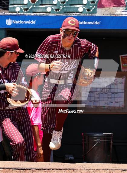 Thumbnail 1 in Hawley vs. Collinsville (UIL 2A Baseball Final) photogallery.