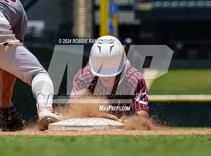 Thumbnail 2 in Hawley vs. Collinsville (UIL 2A Baseball Final) photogallery.