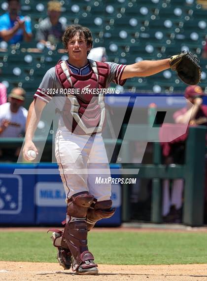 Thumbnail 3 in Hawley vs. Collinsville (UIL 2A Baseball Final) photogallery.