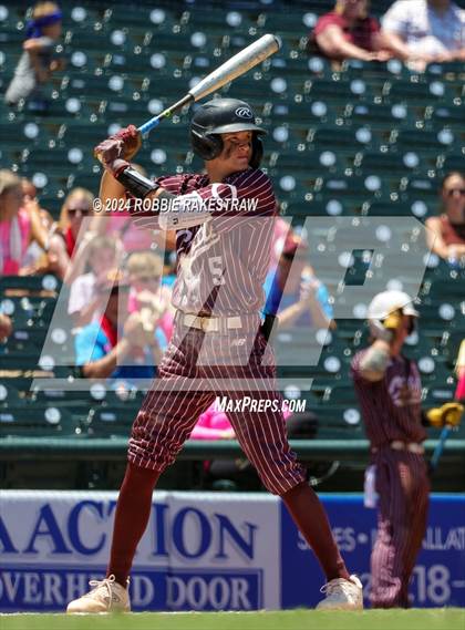 Thumbnail 3 in Hawley vs. Collinsville (UIL 2A Baseball Final) photogallery.