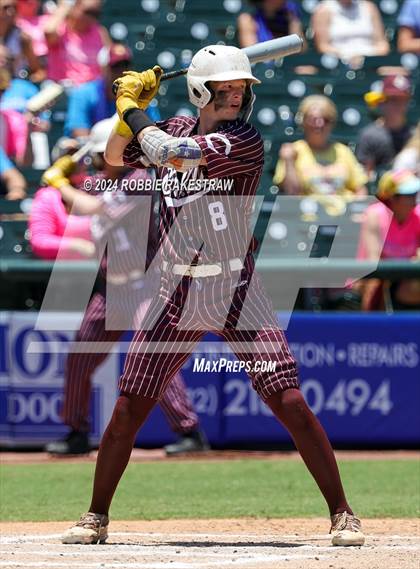 Thumbnail 2 in Hawley vs. Collinsville (UIL 2A Baseball Final) photogallery.
