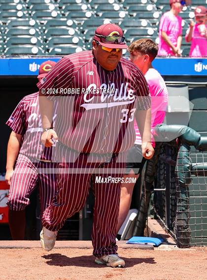 Thumbnail 1 in Hawley vs. Collinsville (UIL 2A Baseball Final) photogallery.