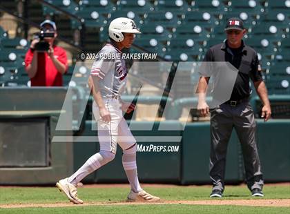 Thumbnail 1 in Hawley vs. Collinsville (UIL 2A Baseball Final) photogallery.