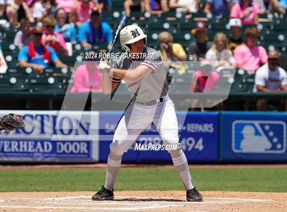 Thumbnail 1 in Hawley vs. Collinsville (UIL 2A Baseball Final) photogallery.