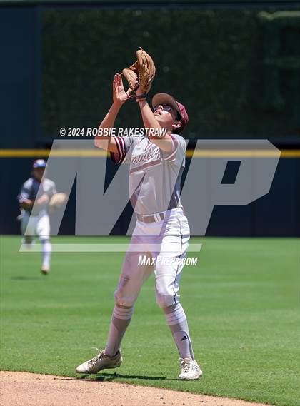 Thumbnail 3 in Hawley vs. Collinsville (UIL 2A Baseball Final) photogallery.