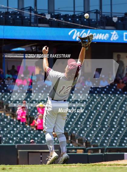 Thumbnail 2 in Hawley vs. Collinsville (UIL 2A Baseball Final) photogallery.