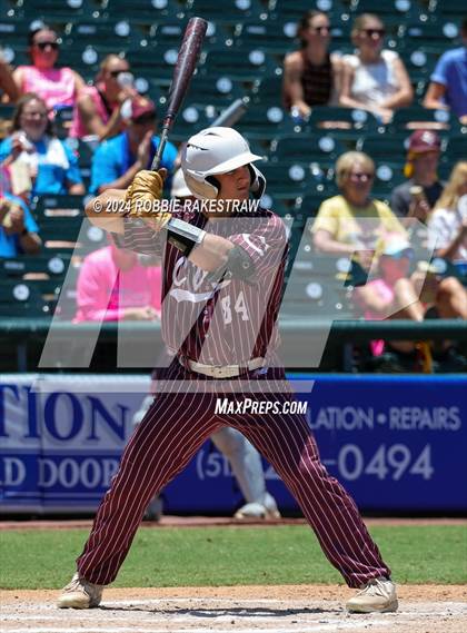 Thumbnail 3 in Hawley vs. Collinsville (UIL 2A Baseball Final) photogallery.