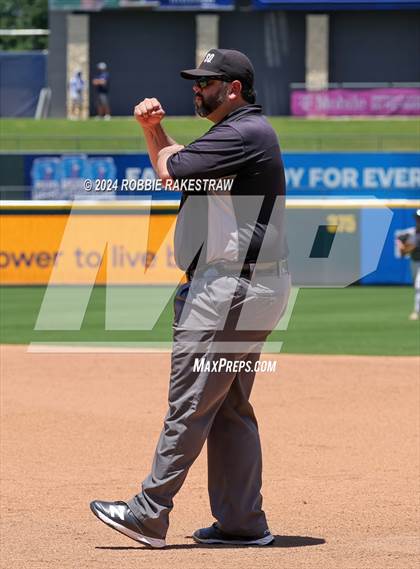 Thumbnail 1 in Hawley vs. Collinsville (UIL 2A Baseball Final) photogallery.