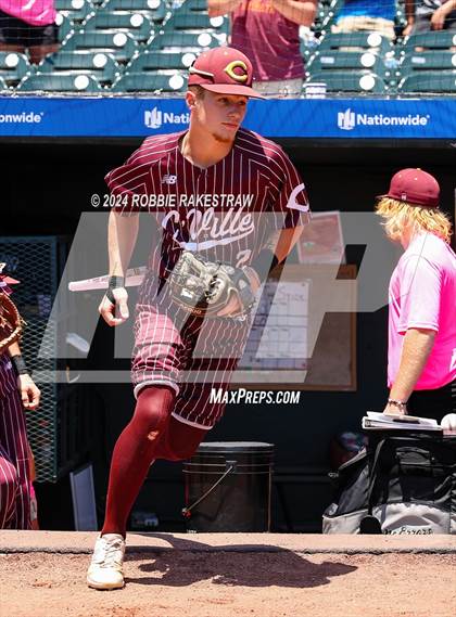 Thumbnail 2 in Hawley vs. Collinsville (UIL 2A Baseball Final) photogallery.