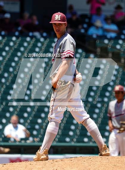 Thumbnail 1 in Hawley vs. Collinsville (UIL 2A Baseball Final) photogallery.