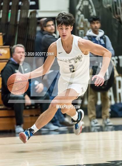 Thumbnail 2 in Valley Christian @ Archbishop Mitty photogallery.