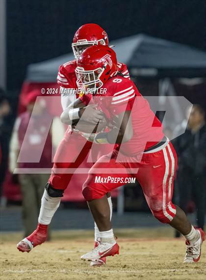 Thumbnail 3 in Jacksonville vs Seventy-First (NCHSAA 3A East Regional) photogallery.