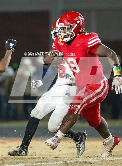 Thumbnail 1 in Jacksonville vs Seventy-First (NCHSAA 3A East Regional) photogallery.