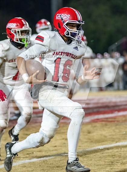 Thumbnail 3 in Jacksonville vs Seventy-First (NCHSAA 3A East Regional) photogallery.
