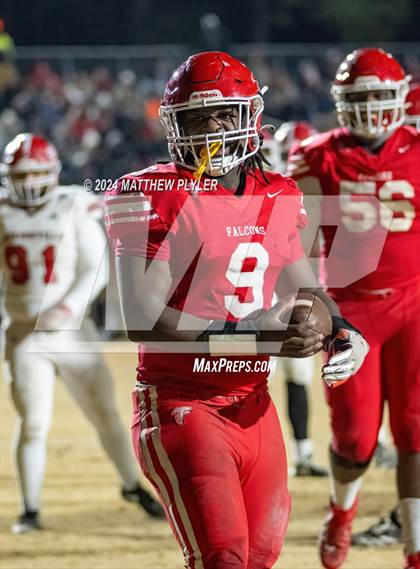 Thumbnail 3 in Jacksonville vs Seventy-First (NCHSAA 3A East Regional) photogallery.