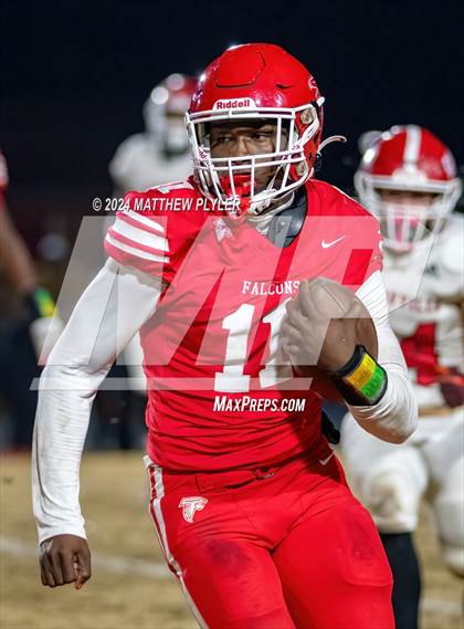 Thumbnail 2 in Jacksonville vs Seventy-First (NCHSAA 3A East Regional) photogallery.