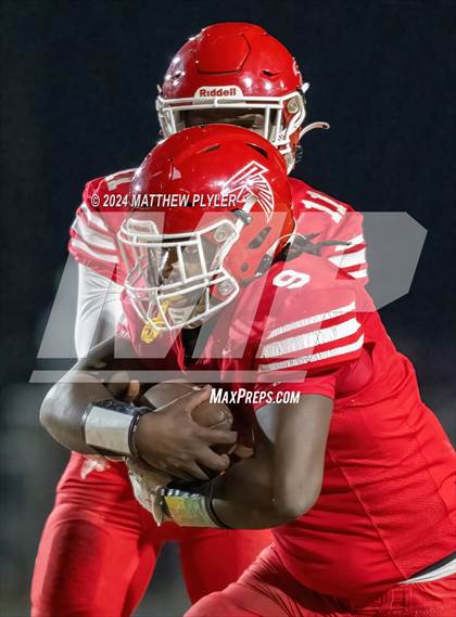 Thumbnail 2 in Jacksonville vs Seventy-First (NCHSAA 3A East Regional) photogallery.