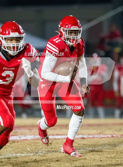 Thumbnail 1 in Jacksonville vs Seventy-First (NCHSAA 3A East Regional) photogallery.
