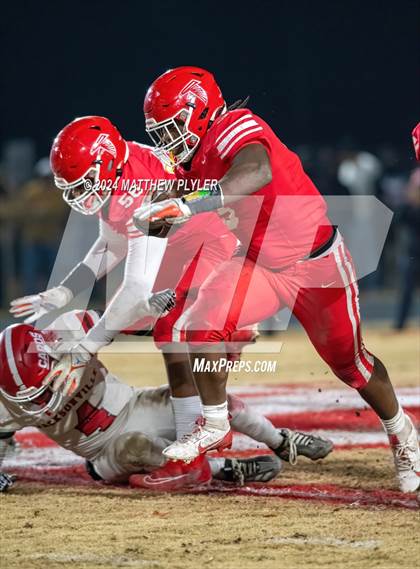 Thumbnail 2 in Jacksonville vs Seventy-First (NCHSAA 3A East Regional) photogallery.