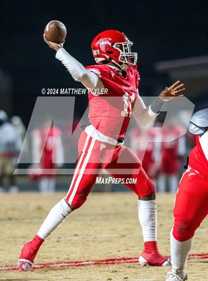 Thumbnail 1 in Jacksonville vs Seventy-First (NCHSAA 3A East Regional) photogallery.