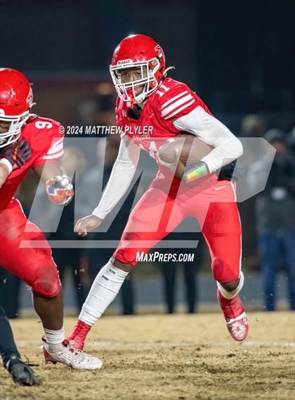 Thumbnail 2 in Jacksonville vs Seventy-First (NCHSAA 3A East Regional) photogallery.
