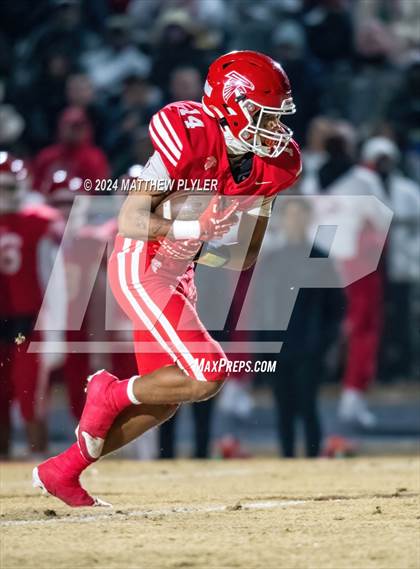 Thumbnail 3 in Jacksonville vs Seventy-First (NCHSAA 3A East Regional) photogallery.