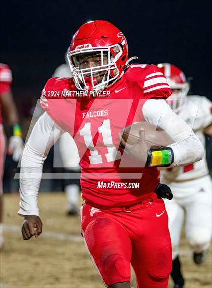 Thumbnail 3 in Jacksonville vs Seventy-First (NCHSAA 3A East Regional) photogallery.
