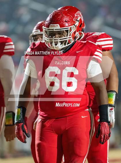 Thumbnail 2 in Jacksonville vs Seventy-First (NCHSAA 3A East Regional) photogallery.