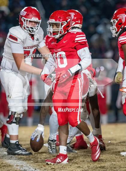 Thumbnail 1 in Jacksonville vs Seventy-First (NCHSAA 3A East Regional) photogallery.