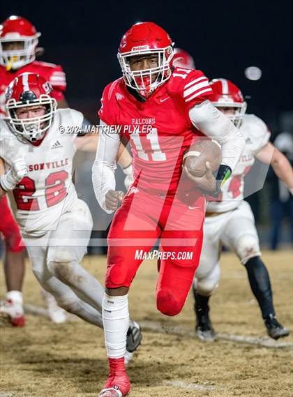 Thumbnail 2 in Jacksonville vs Seventy-First (NCHSAA 3A East Regional) photogallery.