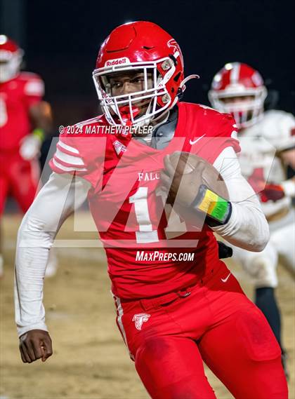 Thumbnail 1 in Jacksonville vs Seventy-First (NCHSAA 3A East Regional) photogallery.
