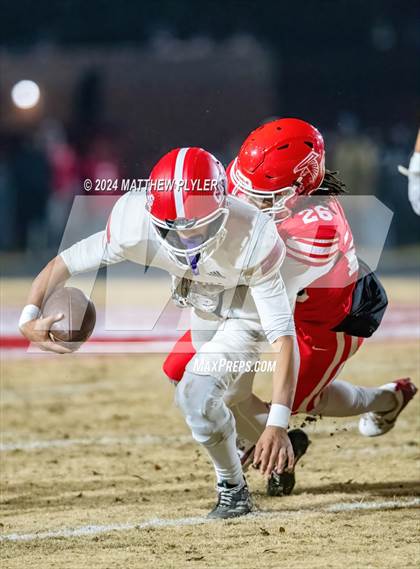 Thumbnail 2 in Jacksonville vs Seventy-First (NCHSAA 3A East Regional) photogallery.