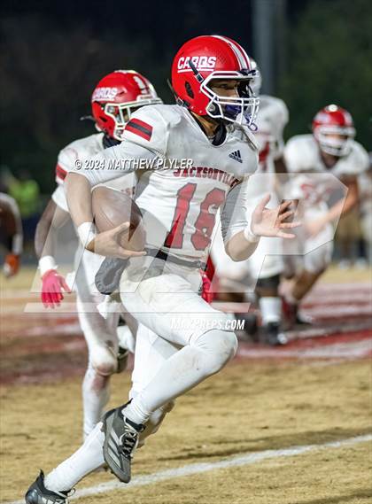 Thumbnail 2 in Jacksonville vs Seventy-First (NCHSAA 3A East Regional) photogallery.