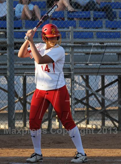 Thumbnail 3 in JSerra Catholic vs. Rosary photogallery.