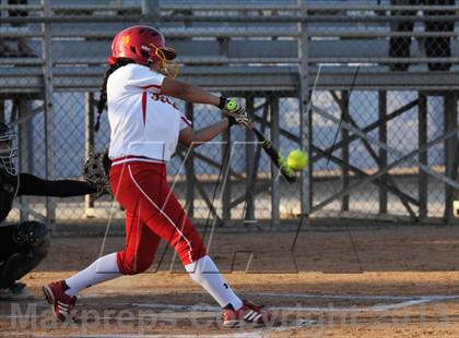 Thumbnail 2 in JSerra Catholic vs. Rosary photogallery.