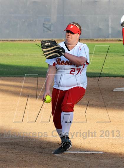 Thumbnail 2 in JSerra Catholic vs. Rosary photogallery.