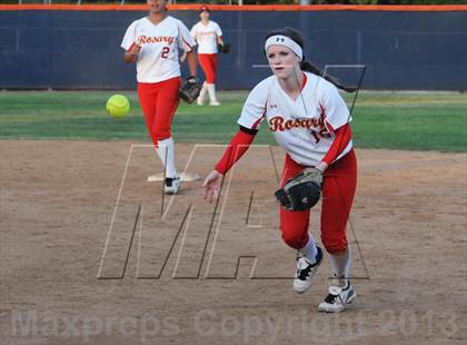 Thumbnail 3 in JSerra Catholic vs. Rosary photogallery.