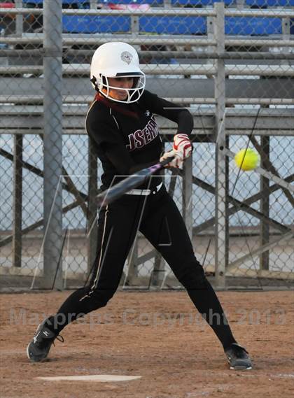 Thumbnail 1 in JSerra Catholic vs. Rosary photogallery.