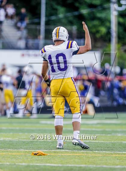 Thumbnail 3 in Campbell County @ Newport Central Catholic photogallery.